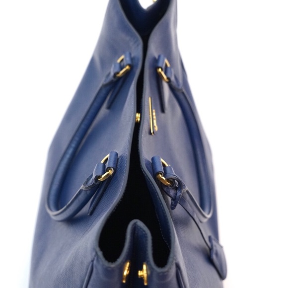 Prada Blue Saffiano Leather Lux Tote Bag - Picture 3 of 8